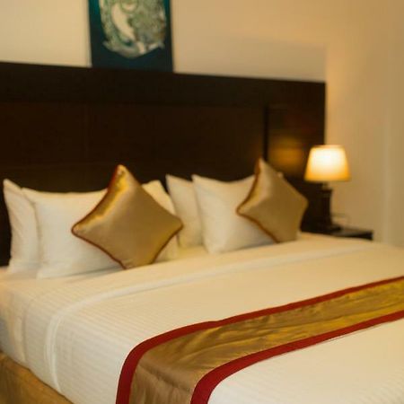 Saveira Colombo Hotel Bagian luar foto